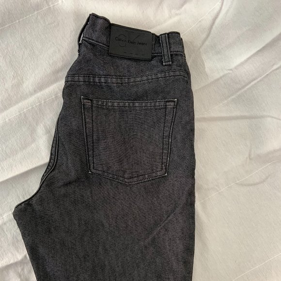 Unisex 90's Calvin Klein Vintage Black and White Shorts, made in the USA - Picture 6 of 6